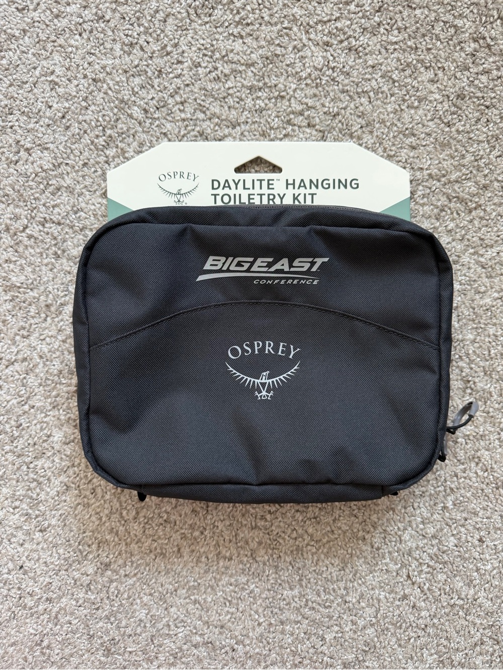 Osprey Daylite Hanging Toiletry Kit Big East Conference Black Travel Bag NWT